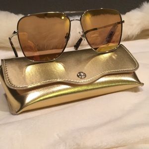 New Rebecca Minkoff mirrored Stevie Sunglasses
